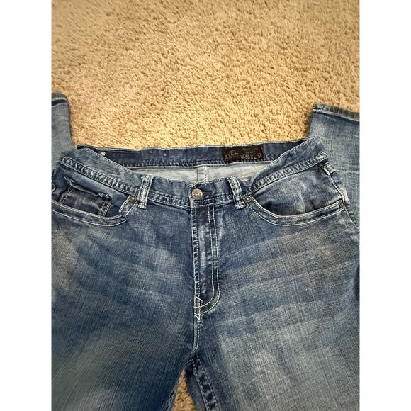 T.K. Axel Blue Jeans "Weston" Vintage Boot Light Distressed size 38X30 - Picture 9 of 9